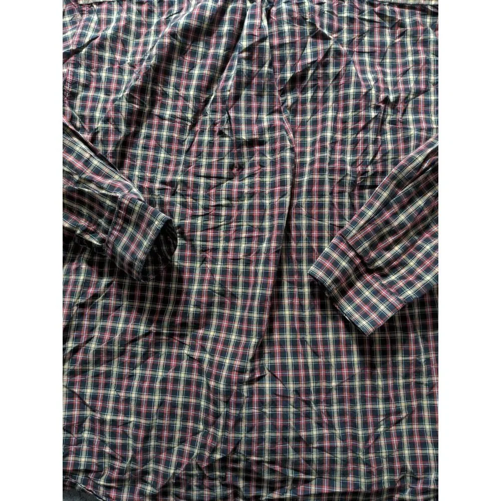 Cinch Long Sleeve Button Down Shirt Men's Size Medium Red Plaid - Picture 8 of 9